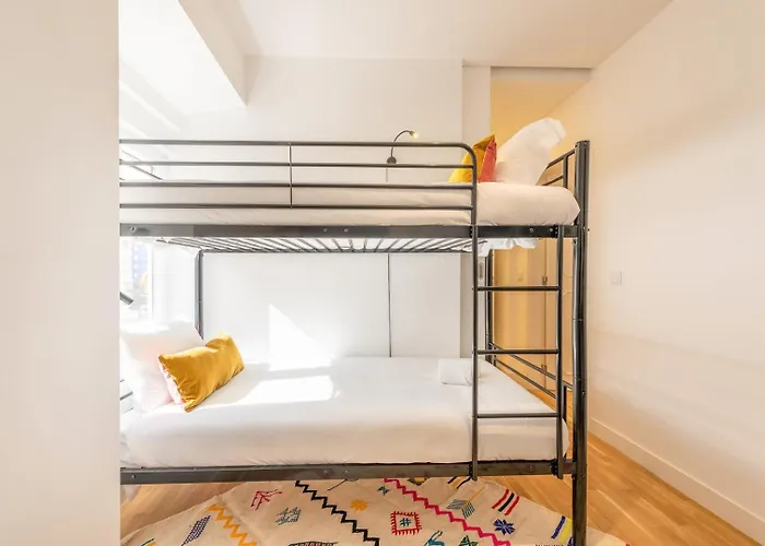 Holiday home Guestready - Colourful And Modern Lxfactory