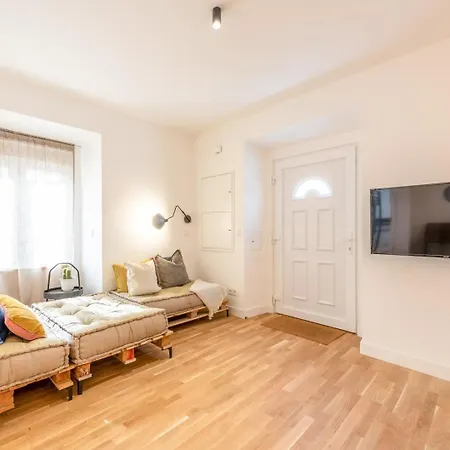 Guestready - Colourful And Modern Lxfactory